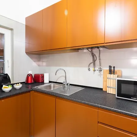 The Lemon Tree * Lisboa